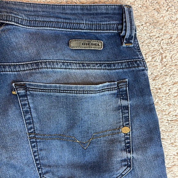 Diesel Thavar Denim Custom Cropped Shorts - Picture 6 of 7